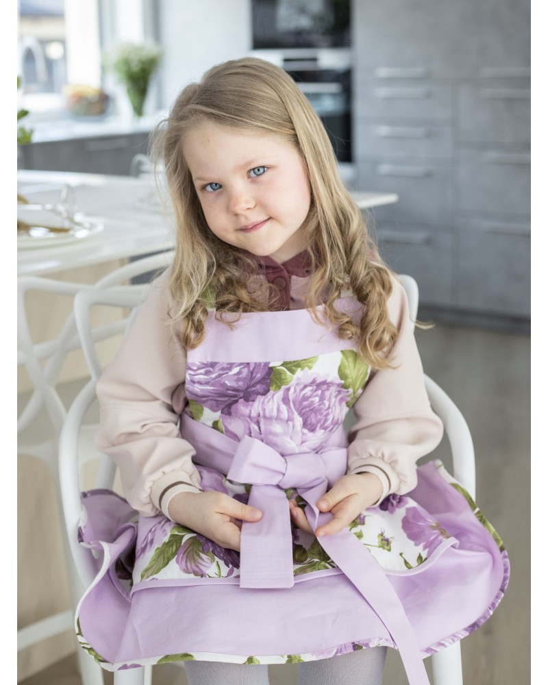 Mergaitiškos prijuostės